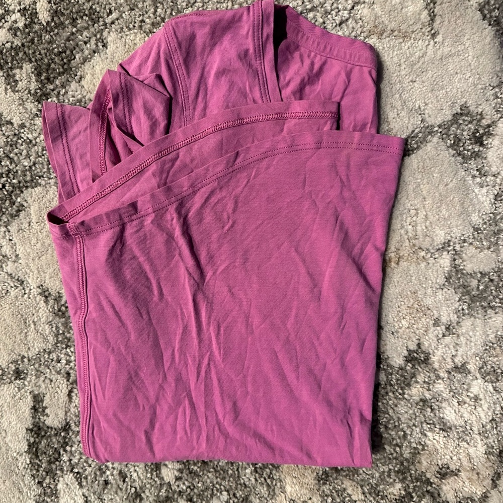 Love tee - Picture 2 of 2